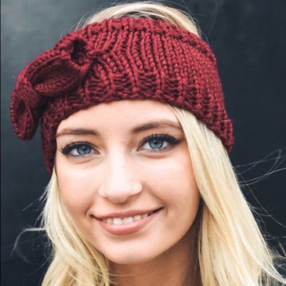 Handmade Knitted burgundy headband with bow